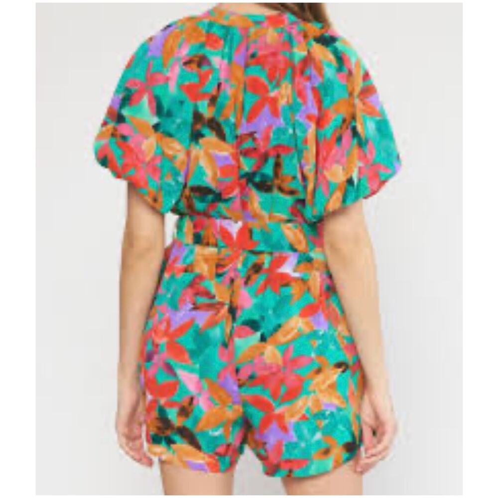 Entro NWT button front short romper women’s size S floral waist tie - Picture 2 of 14
